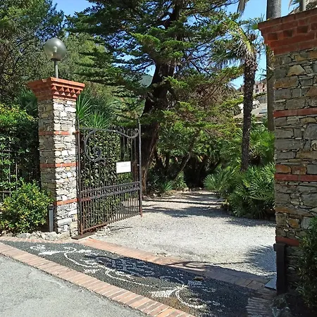 Rapallo Suite Апартаменты *