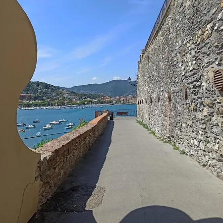 Апартаменты Rapallo Suite Рапалло